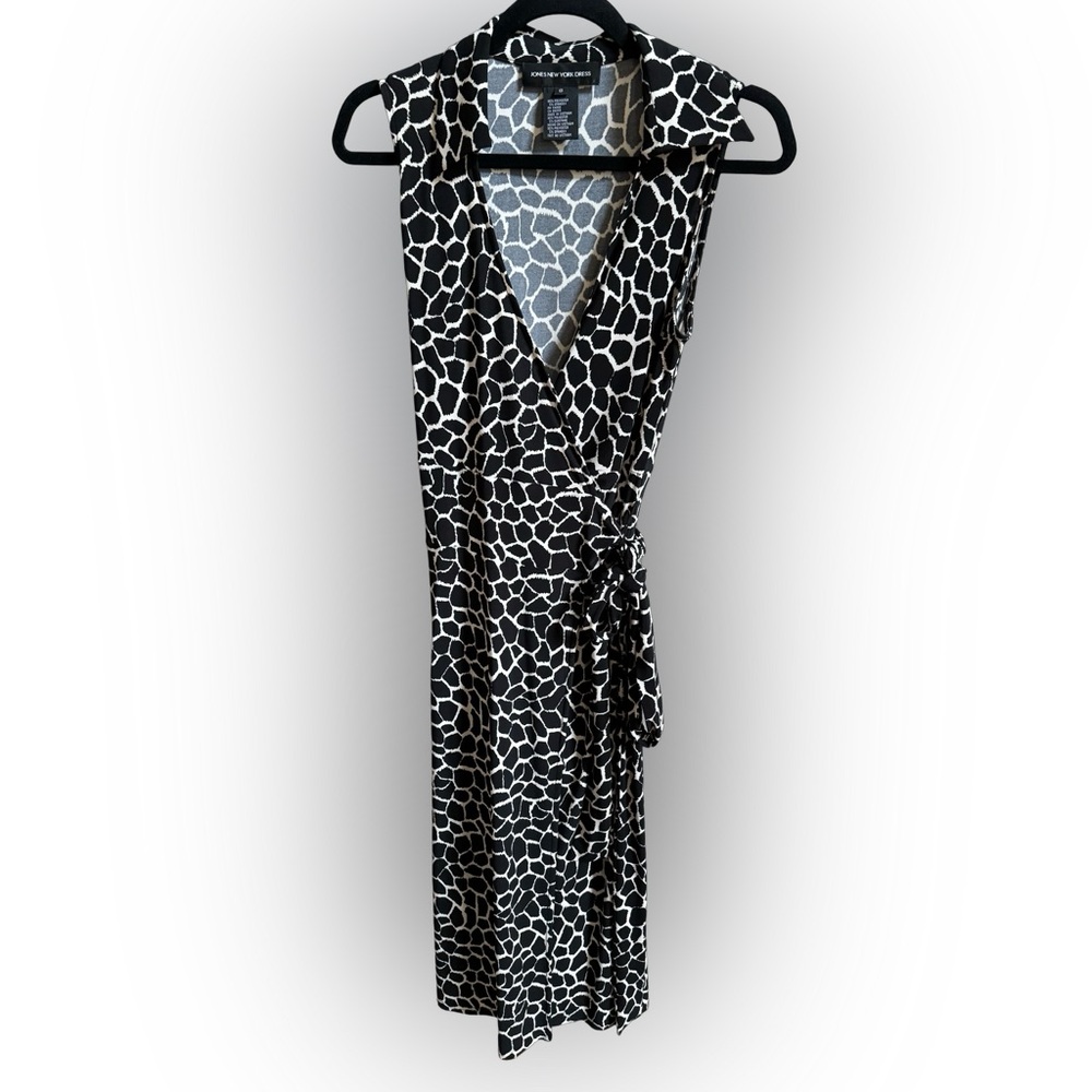 Jones New York Medium Wrap Around Dress